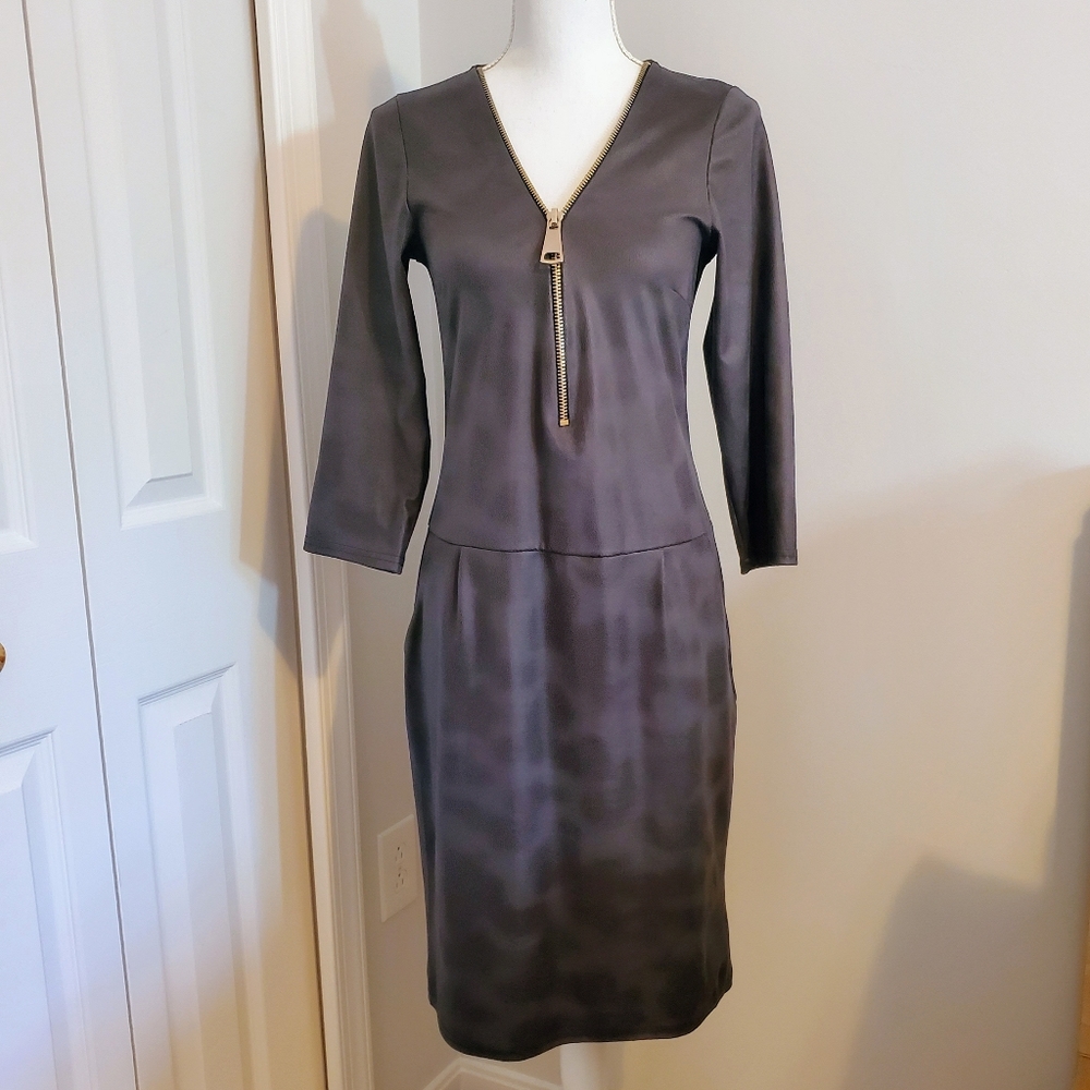 Courage b. Tabatha Skinni Sharkskin Gray Zipper Midi Dress - Medium